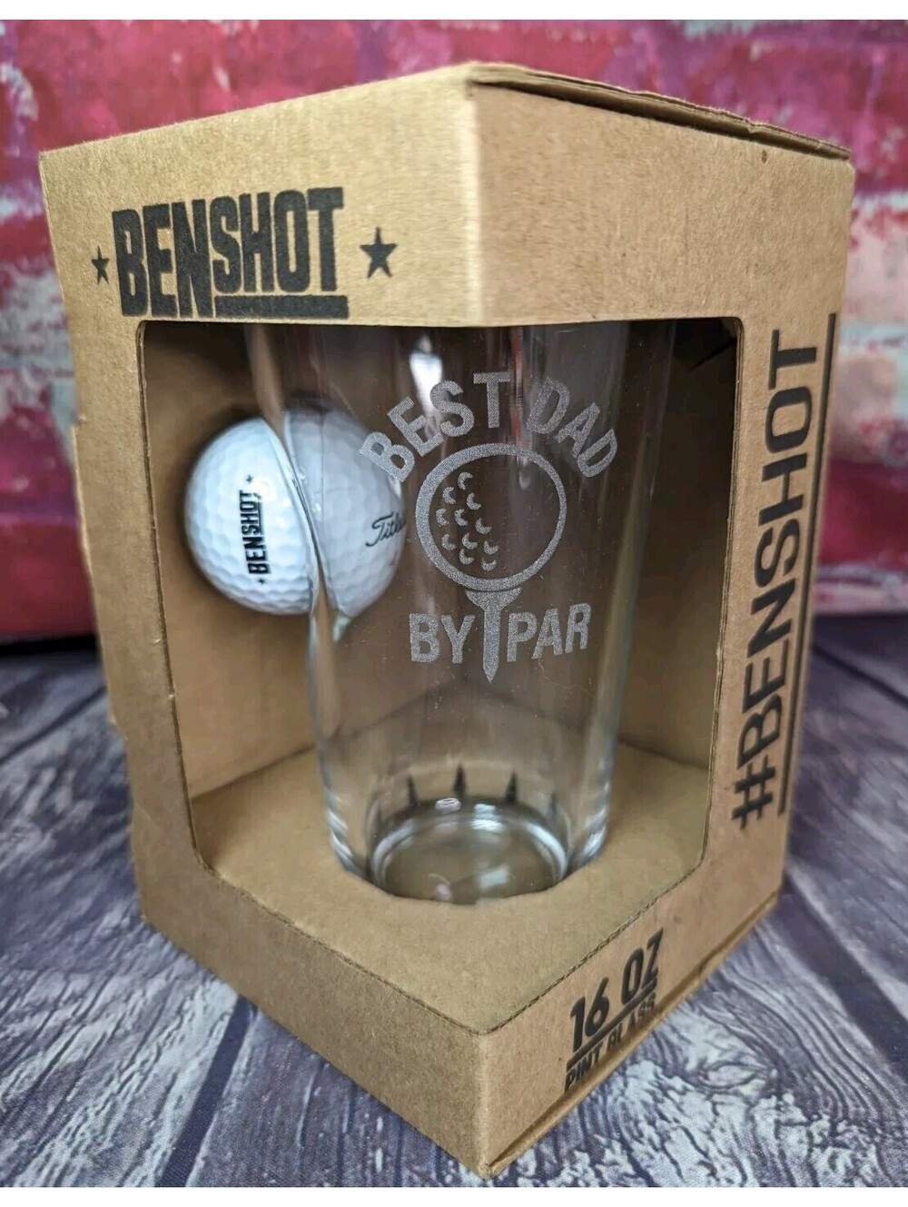 TITELIST Golf Ball Pint Beer Glass BENSHOT Father's Day Gift Engraved BEST DAD